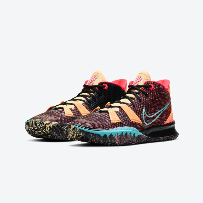 Basketball Shoes For Narrow Feet-Nike Kyrie 7 black/orange