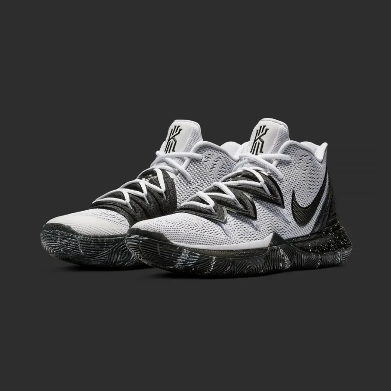 Basketball Shoes With Adjustable Fit-Nike Kyrie 5 black and white