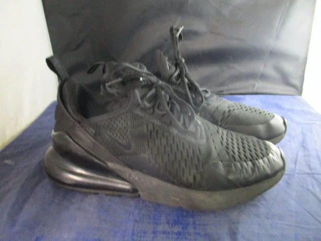 Basketball Shoes For Winter Conditions-Used Nike Air Max 270 Basketball Shoes Youth Size 7 - worn sides