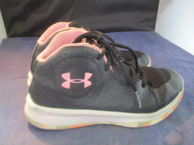 Basketball Shoes For Special Tournament Orders-Used Under Armour Basketball Shoes Size 2.5