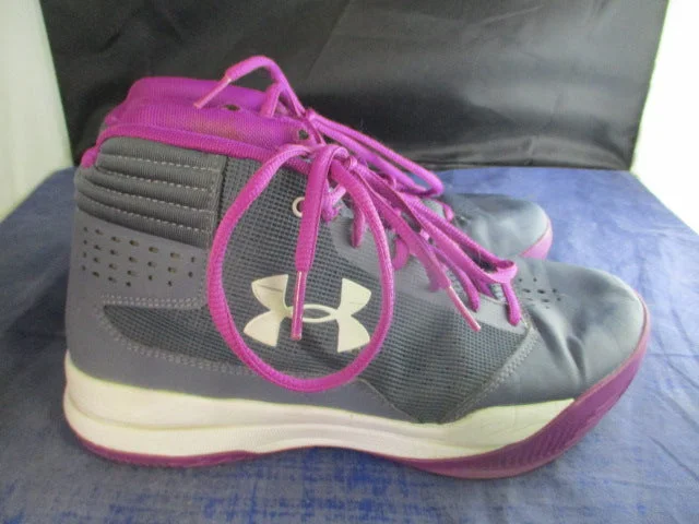 Basketball Shoes With Custom Laces-Used Under Armour Basketball Shoes Size 6