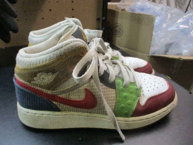 Basketball Shoes With Shock-Absorbent Sole-Used Air Jordan 1 Mid Messy Shoes Size 5