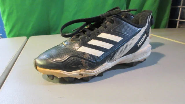 Basketball Shoes For Fan Merchandise-Used Adidas Icon Cleats Size Youth 1