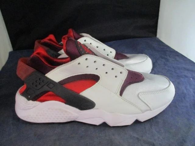 Basketball Shoes For Fitness Training-Used Nike Air Huarache White/University Red Basketball Shoes Size 8 (No Laces)