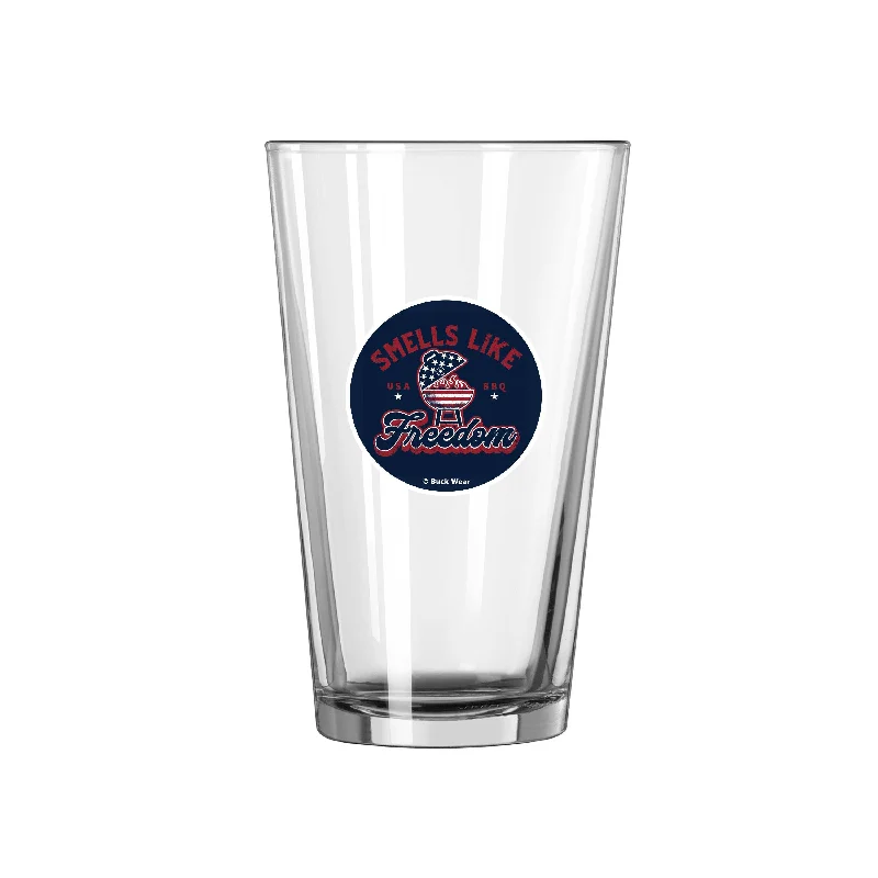 Team Mug For Softball Team Merchandise-Smells Like Freedom 16oz Pint Glass