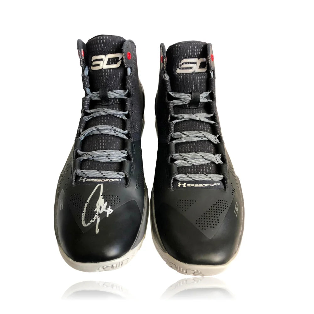 Basketball Shoes For High Jumpers-Stephen Curry Signed Under Armour New Model Shoes PSA/DNA COA Golden State Warriors Autograph